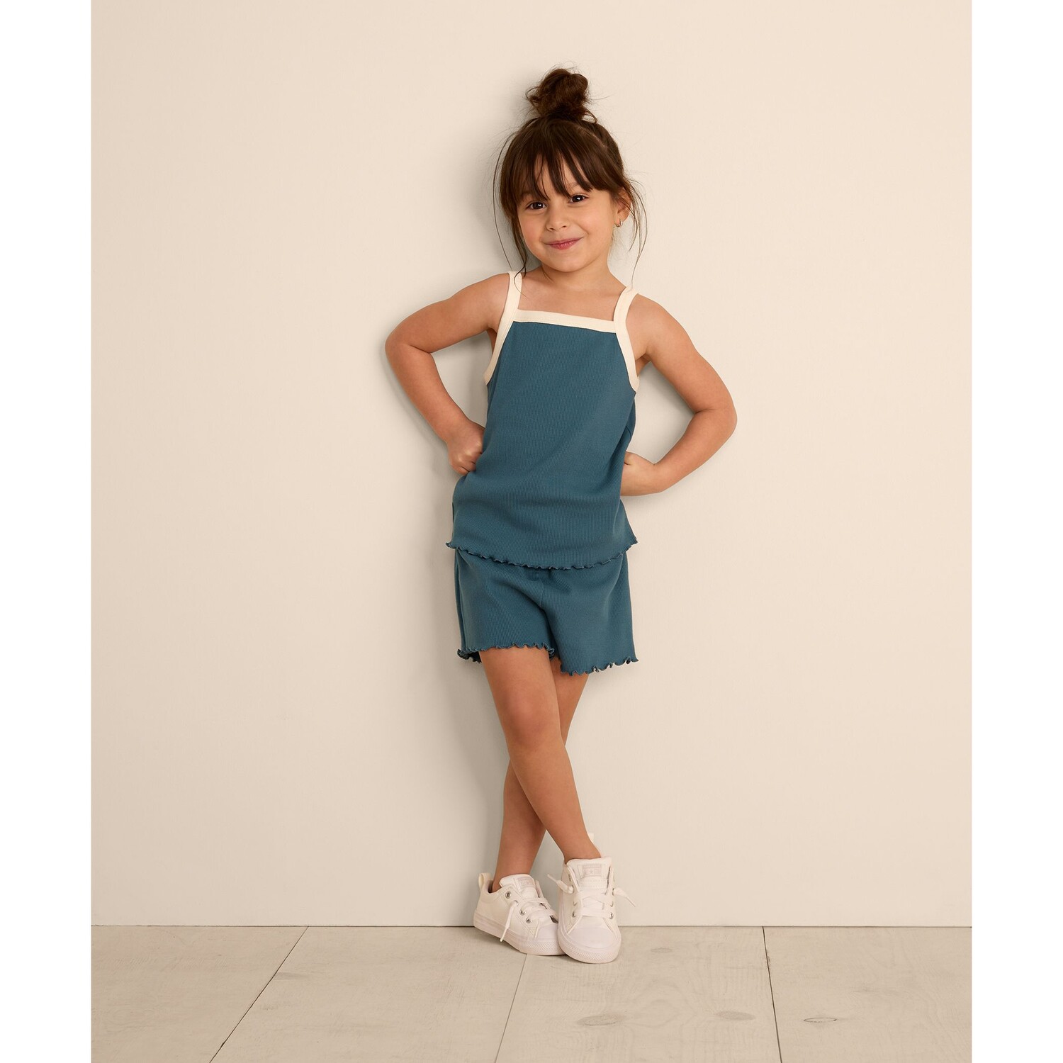 Комплект из топа и шорт с краем салата Little Co. для малышей и малышей Little Co. от Lauren Conrad Little Co. by Lauren Conrad
Комплект из топа и шорт с краем салата Little Co. для малышей и малышей Little Co. от Lauren Conrad Little Co. by Lauren Conrad
