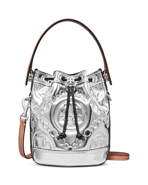 Миниатюрная сумка-мешок из лакированной кожи с тиснением T Monogram Tory Burch, цвет Silver
Миниатюрная сумка-мешок из лакированной кожи с тиснением T Monogram Tory Burch, цвет Silver