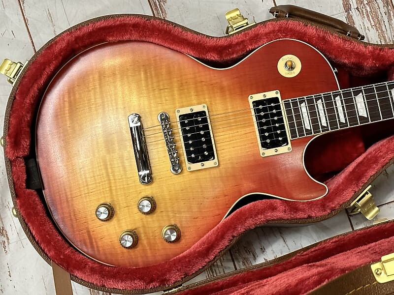 Электрогитара Gibson Les Paul Standard '60s Faded 2023 Vintage Cherry Sunburst New Unplayed Auth Dlr 9lbs 1oz #024
Электрогитара Gibson Les Paul Standard '60s Faded 2023 Vintage Cherry Sunburst New Unplayed Auth Dlr 9lbs 1oz #024