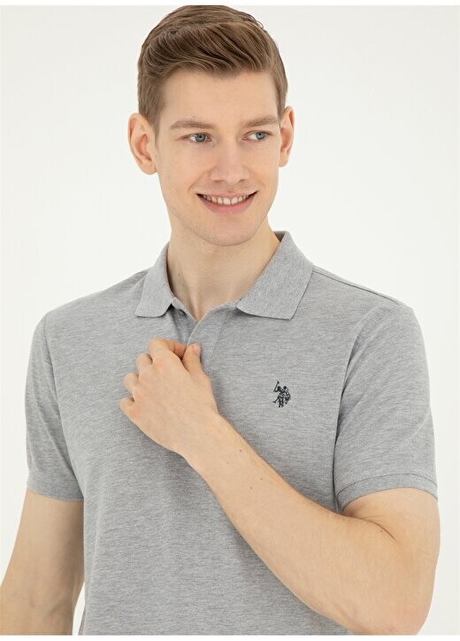 Серая меланжевая мужская футболка узкого кроя GTP04IY024 U.S. Polo Assn., серый меланж
Серая меланжевая мужская футболка узкого кроя GTP04IY024 U.S. Polo Assn., серый меланж
