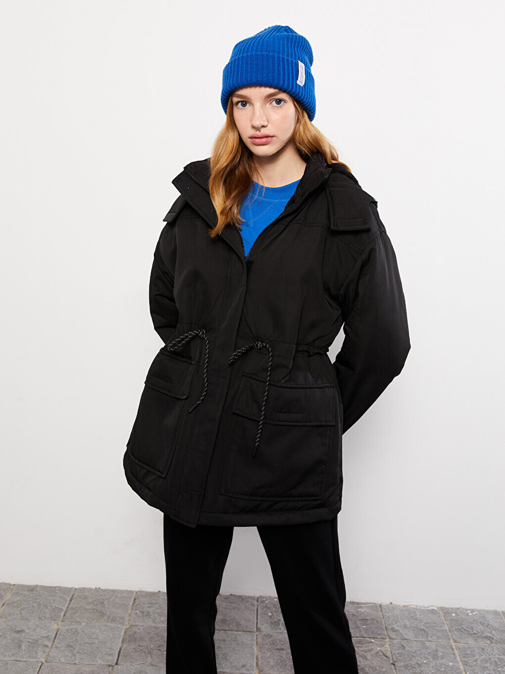 Однотонная женская парка с капюшоном и длинными рукавами LCW Casual, новый черный
Однотонная женская парка с капюшоном и длинными рукавами LCW Casual, новый черный