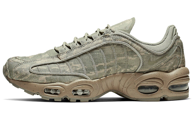 Кроссовки унисекс Nike Air Max Tailwind Темная штукатурка/Песчаная ловушка/Плоский цинк
Кроссовки унисекс Nike Air Max Tailwind Темная штукатурка/Песчаная ловушка/Плоский цинк