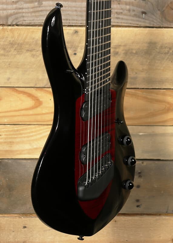 Электрогитара Music Man Majesty 8-String Electric Guitar Sanguine Red w/ Case
Электрогитара Music Man Majesty 8-String Electric Guitar Sanguine Red w/ Case