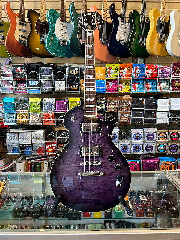 Электрогитара ESP LTD EC-256 FM 2021 See Thru Purple Sunburst - Brand New - Free Shipping!
Электрогитара ESP LTD EC-256 FM 2021 See Thru Purple Sunburst - Brand New - Free Shipping!