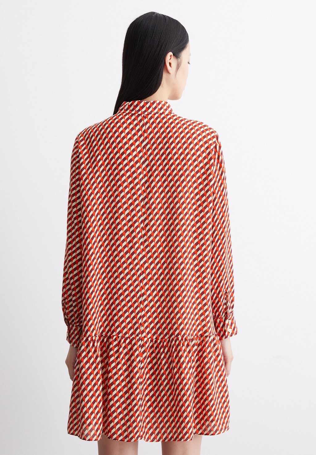 Платье-рубашка DRESS A-SHAPE SHIRT STYLE VOLANT SKIRT LONG SLEEVE KENT COLLAR Marc O'Polo, красный
Платье-рубашка DRESS A-SHAPE SHIRT STYLE VOLANT SKIRT LONG SLEEVE KENT COLLAR Marc O'Polo, красный