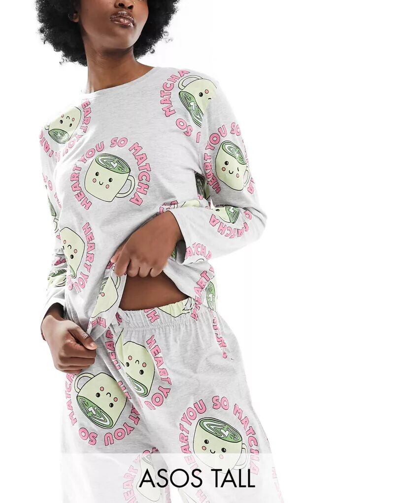 Пижама ASOS DESIGN Tall с топом с длинными рукавами и брюками вересково-серого цвета с графическим принтом матча
Пижама ASOS DESIGN Tall с топом с длинными рукавами и брюками вересково-серого цвета с графическим принтом матча
