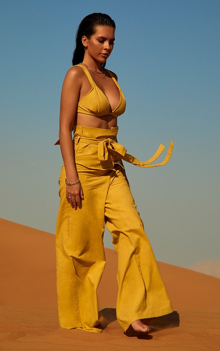 PrettyLittleThing Горчичные широкие брюки с завышенной талией и льняным эффектом, Желтый
PrettyLittleThing Горчичные широкие брюки с завышенной талией и льняным эффектом, Желтый