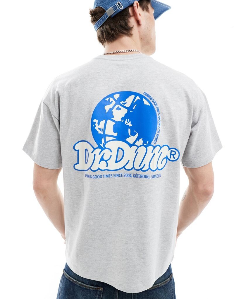 Светло-серая меланжевая футболка свободного кроя Dr Denim Trooper с графическим принтом со всем миром на спине
Светло-серая меланжевая футболка свободного кроя Dr Denim Trooper с графическим принтом со всем миром на спине