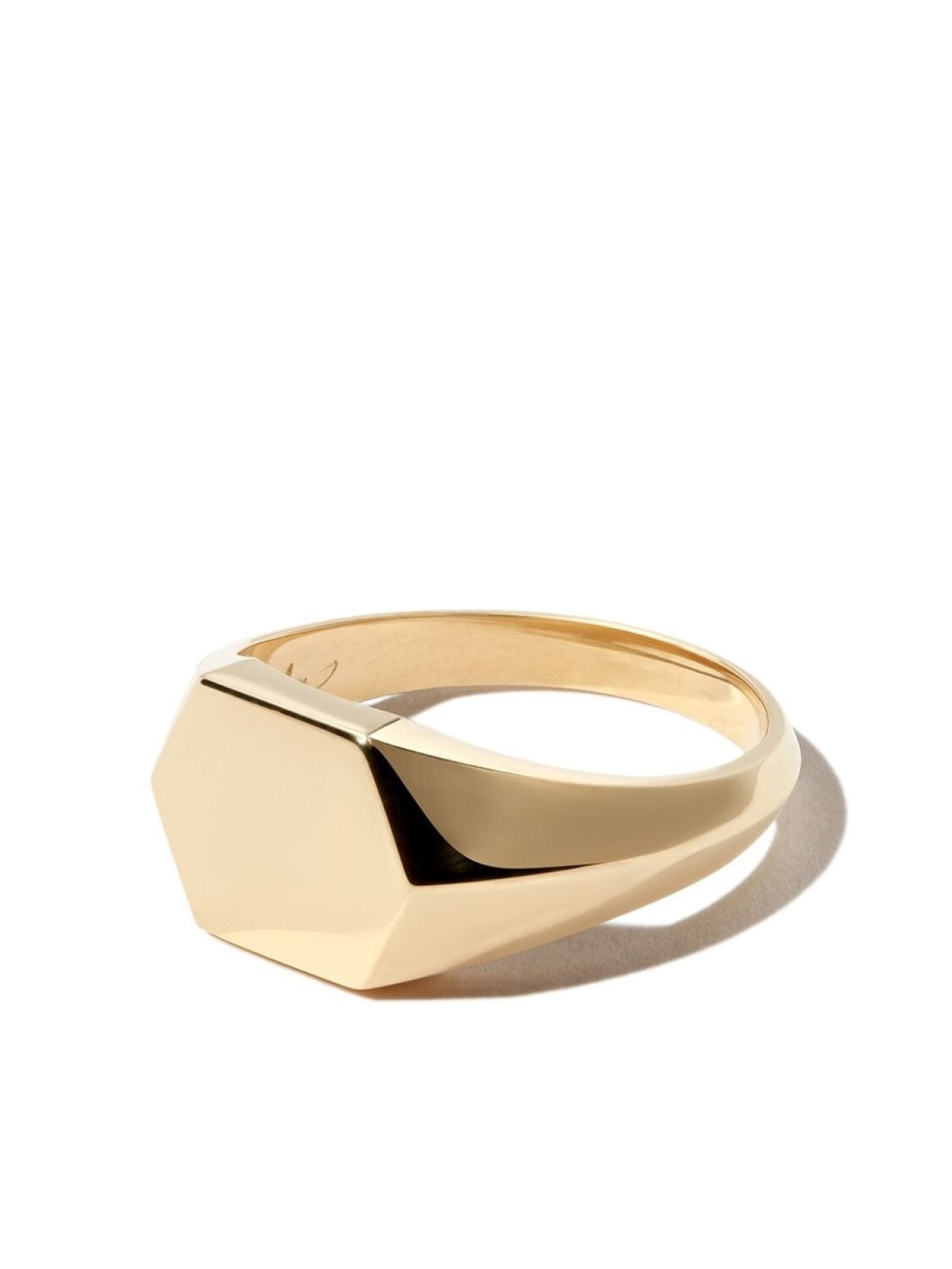 Перстень Hex Knife Edge из желтого золота Lizzie Mandler Fine Jewelry, золотой
Перстень Hex Knife Edge из желтого золота Lizzie Mandler Fine Jewelry, золотой