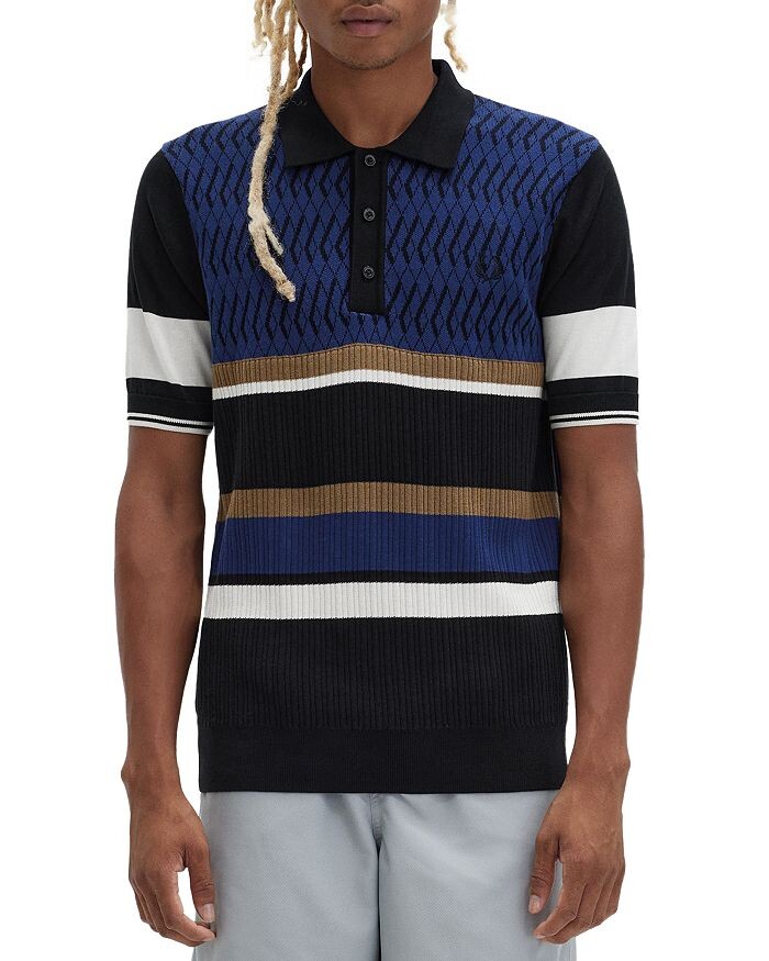 Рубашка поло стандартного кроя из хлопкового трикотажа с ромбовидной вставкой Fred Perry
Рубашка поло стандартного кроя из хлопкового трикотажа с ромбовидной вставкой Fred Perry