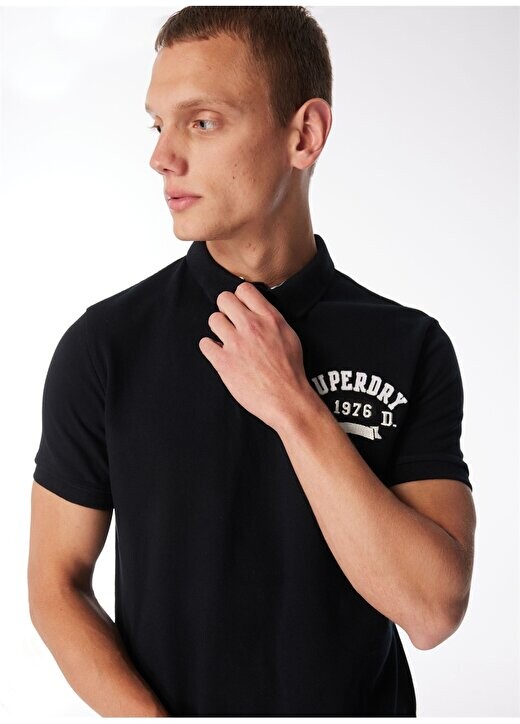 Черная мужская футболка-поло с принтом M1110349A02A_APPLIQUE CLASSIC FIT P Superdry, черный
Черная мужская футболка-поло с принтом M1110349A02A_APPLIQUE CLASSIC FIT P Superdry, черный