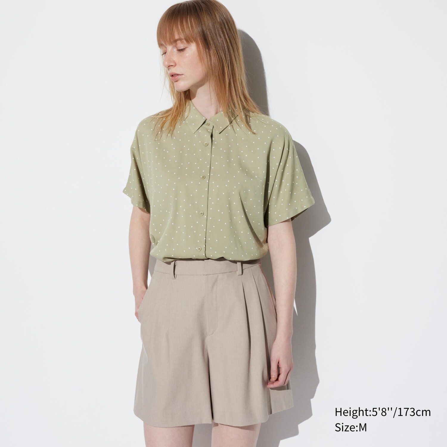 Блузка UNIQLO из искусственного шелка с короткими рукавами с принтом, зеленый
Блузка UNIQLO из искусственного шелка с короткими рукавами с принтом, зеленый