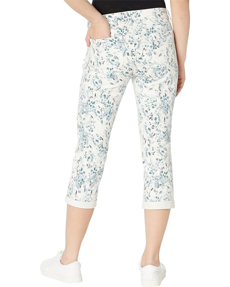 Джинсы NYDJ Petite Chloe Capris 1" Cuff in Frosted Willow Vanilla, цвет Frosted Willow Vanilla
Джинсы NYDJ Petite Chloe Capris 1" Cuff in Frosted Willow Vanilla, цвет Frosted Willow Vanilla