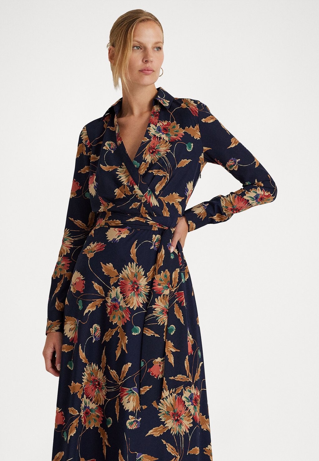 Дневное платье ROWELLA LONG SLEEVE DAY DRESS Lauren Ralph Lauren, цвет navy/tan/multi
Дневное платье ROWELLA LONG SLEEVE DAY DRESS Lauren Ralph Lauren, цвет navy/tan/multi