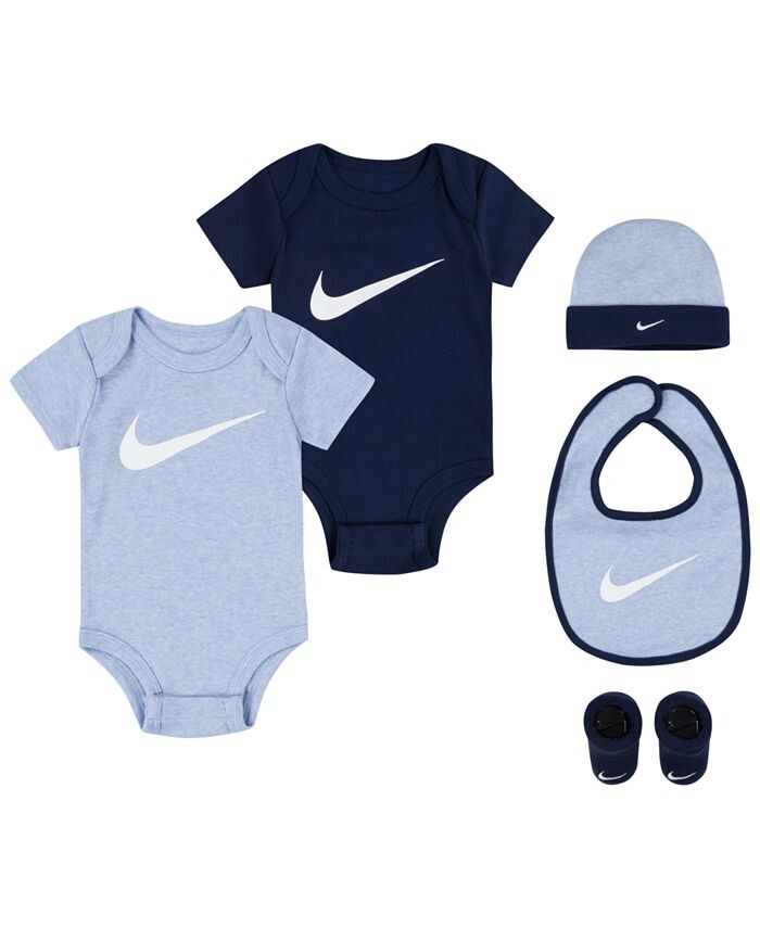 Подарочный набор боди нейтрального цвета с логотипом Swoosh для мальчиков и девочек, 5 предметов Nike, мультиколор
Подарочный набор боди нейтрального цвета с логотипом Swoosh для мальчиков и девочек, 5 предметов Nike, мультиколор