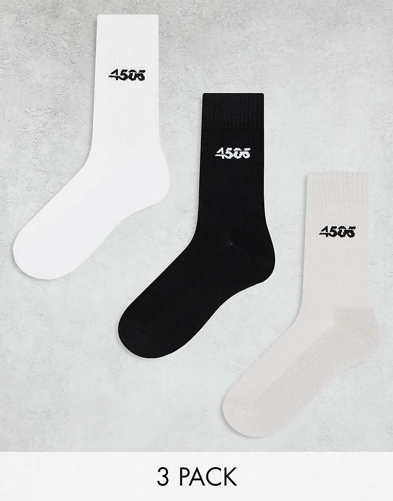 ASOS 4505 Icon = 3 пары антибактериальных спортивных носков черного, белого и серого цветов
ASOS 4505 Icon = 3 пары антибактериальных спортивных носков черного, белого и серого цветов