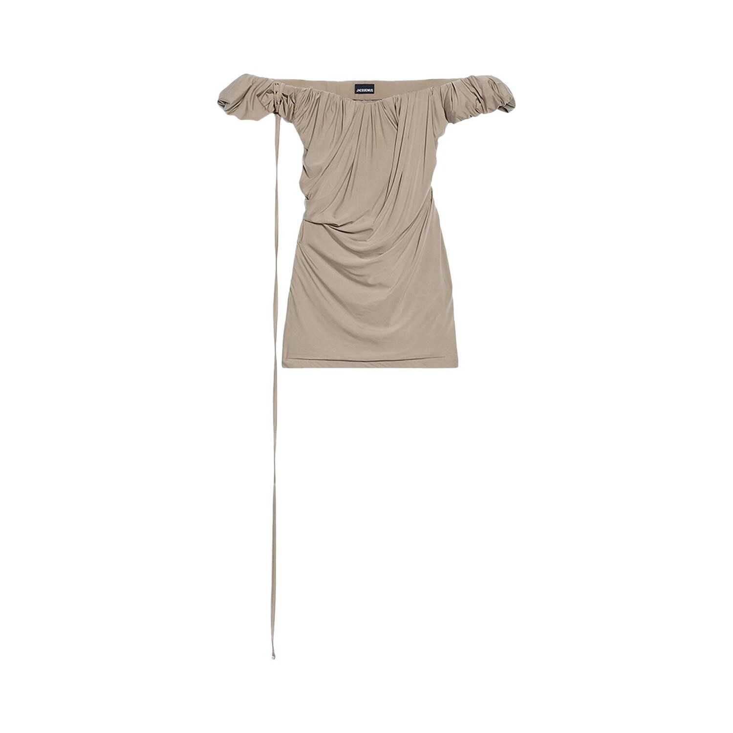 Платье с открытыми плечами Jacquemus La Robe Ciceri, цвет Светлый хаки.
Платье с открытыми плечами Jacquemus La Robe Ciceri, цвет Светлый хаки.