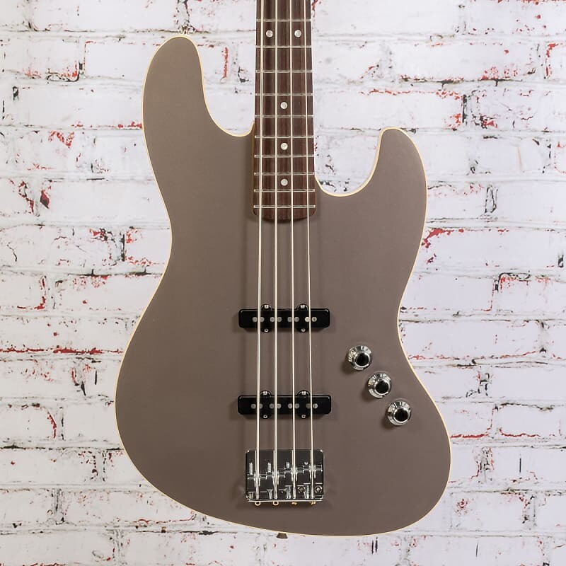 Басс гитара Fender - Aerodyne Special Jazz Bass Guitar - Rosewood Fingerboard - Dolphin Gray Metallic - w/ Bag
Басс гитара Fender - Aerodyne Special Jazz Bass Guitar - Rosewood Fingerboard - Dolphin Gray Metallic - w/ Bag