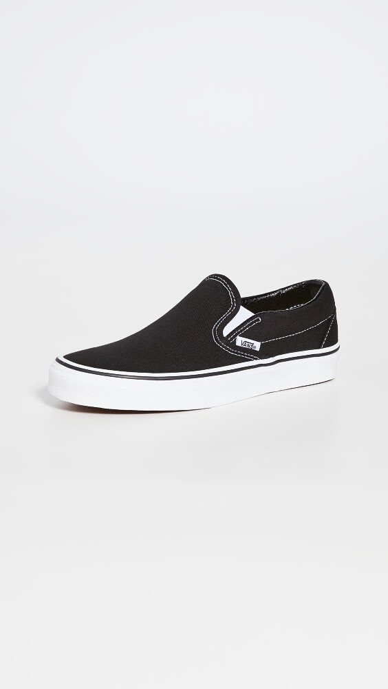 Кроссовки Vans UA Classic Slip On, черный 
Кроссовки Vans UA Classic Slip On, черный