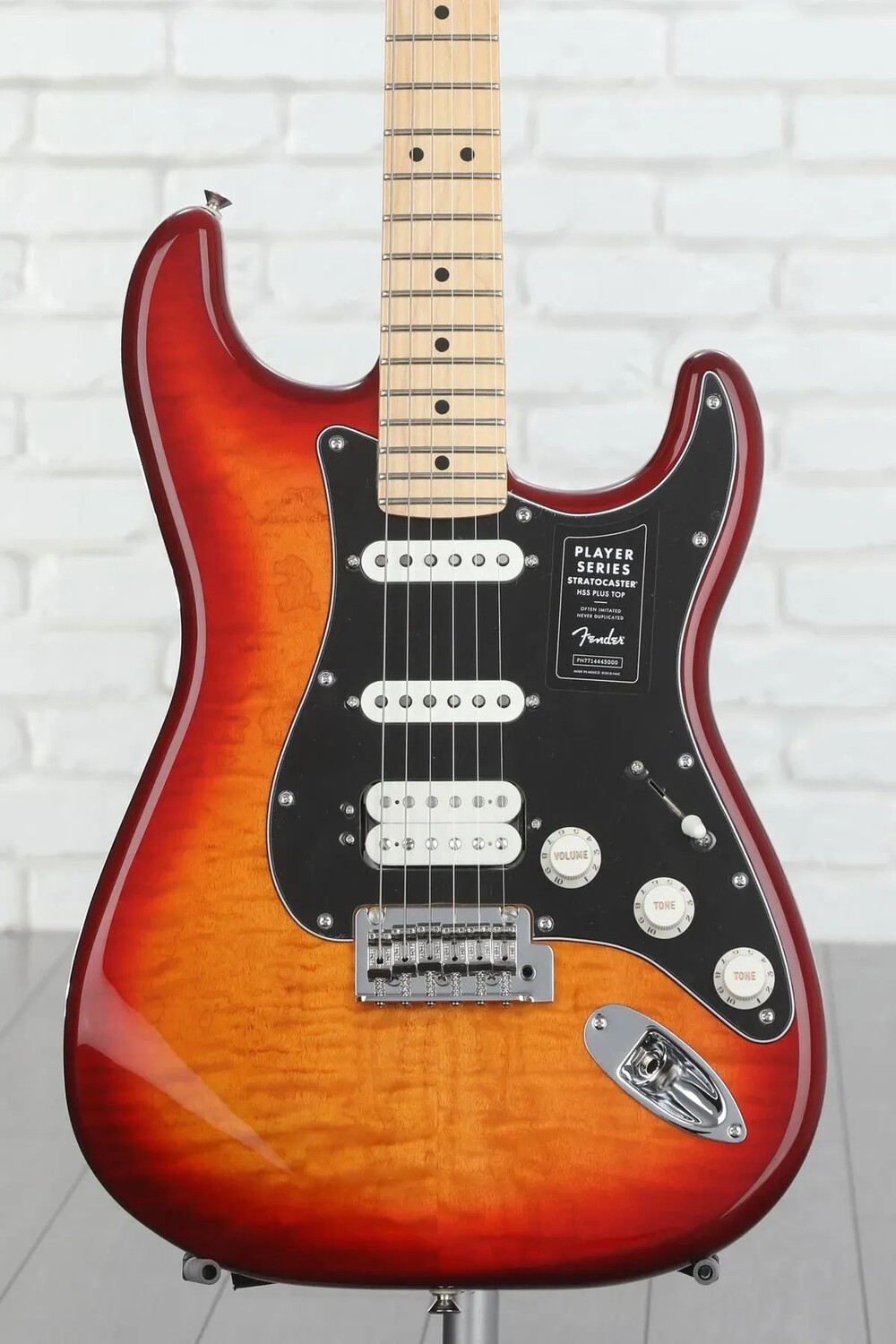 Топ Fender Player Stratocaster HSS Plus — выдержанная вишня с кленовой накладкой на гриф
Топ Fender Player Stratocaster HSS Plus — выдержанная вишня с кленовой накладкой на гриф
