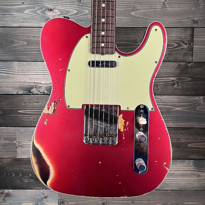 Электрогитара Fender Custom Shop Limited 1960 Telecaster Heavy Relic - Aged Candy Apple Red/3-Tone Sunburst
Электрогитара Fender Custom Shop Limited 1960 Telecaster Heavy Relic - Aged Candy Apple Red/3-Tone Sunburst