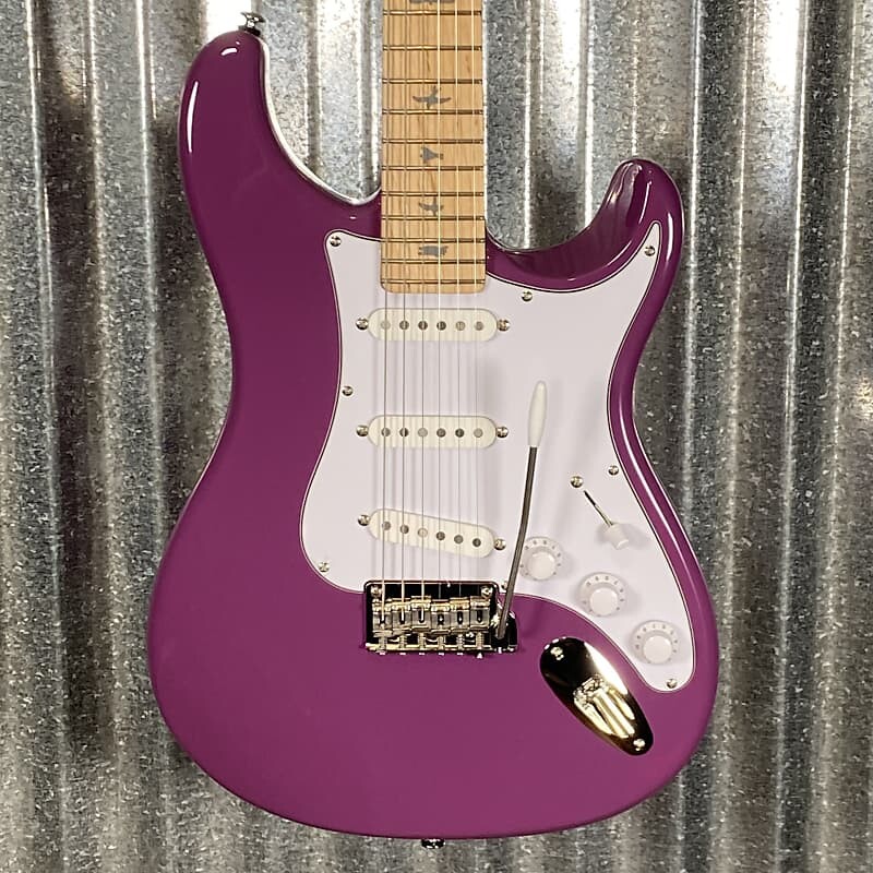 Электрогитара PRS Paul Reed Smith SE Silver Sky John Mayer Summit Purple Maple Guitar & Bag #0255
Электрогитара PRS Paul Reed Smith SE Silver Sky John Mayer Summit Purple Maple Guitar & Bag #0255