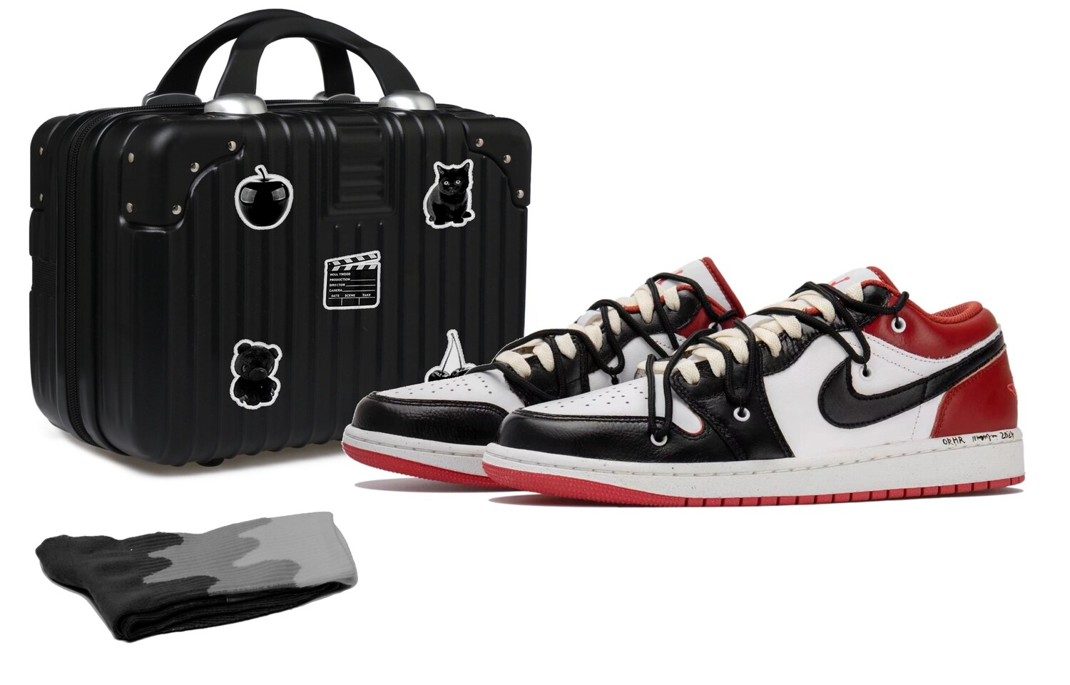 Кроссовки Air Jordan 1 Vintage Basketball Shoes Women's Low-top Black/White/Red, черный/красный
Кроссовки Air Jordan 1 Vintage Basketball Shoes Women's Low-top Black/White/Red, черный/красный