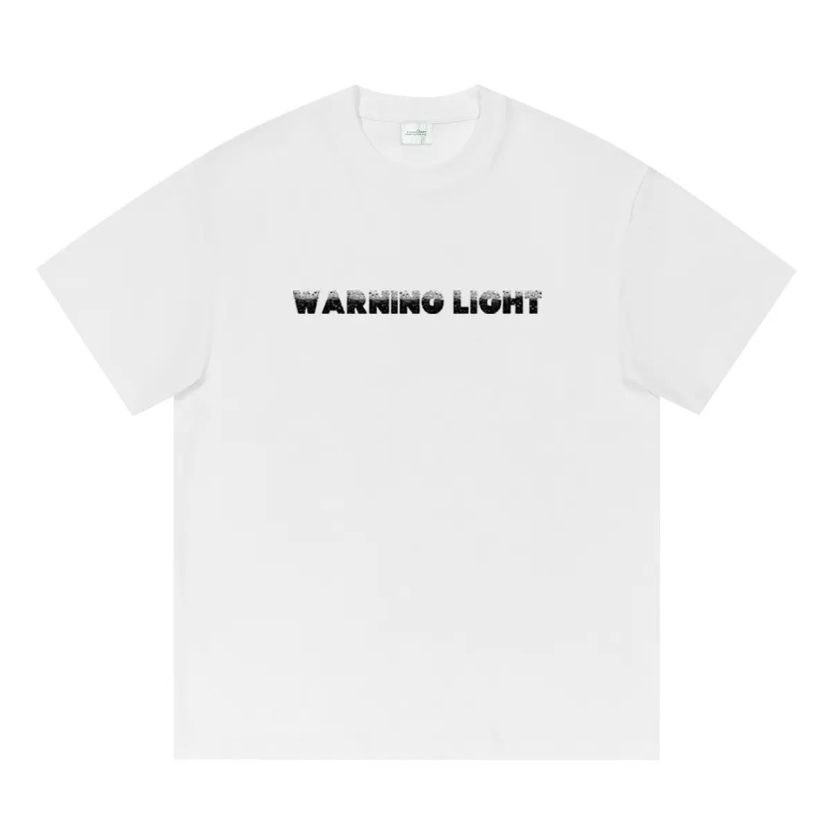 Warning Light ПРЕДУПРЕЖДАЮЩИЙ СВЕТ Футболка унисекс, Обновленная версия популярного крем-абрикоса.
Warning Light ПРЕДУПРЕЖДАЮЩИЙ СВЕТ Футболка унисекс, Обновленная версия популярного крем-абрикоса.