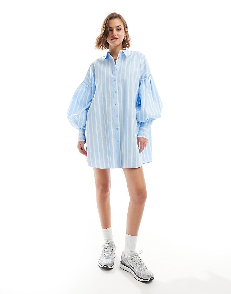 ASOS DESIGN – Короткое полосатое платье-рубашка голубого и белого цвета с вырезом бойфренд и блузкой>4 рукава
ASOS DESIGN – Короткое полосатое платье-рубашка голубого и белого цвета с вырезом бойфренд и блузкой>4 рукава