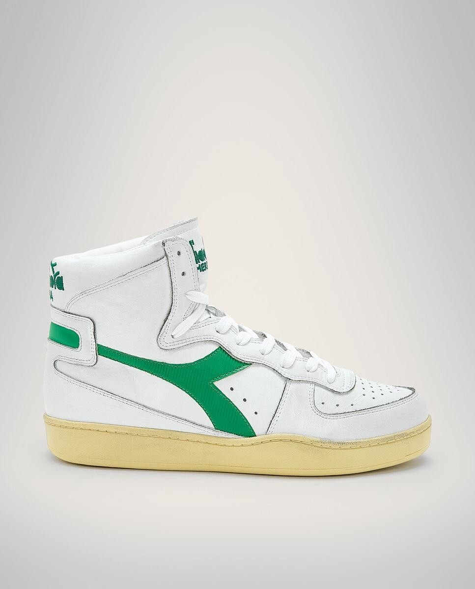 Белые кроссовки унисекс с контрастным зеленым цветом и шнуровкой Diadora Heritage, белый, Зеленый
Белые кроссовки унисекс с контрастным зеленым цветом и шнуровкой Diadora Heritage, белый, Зеленый