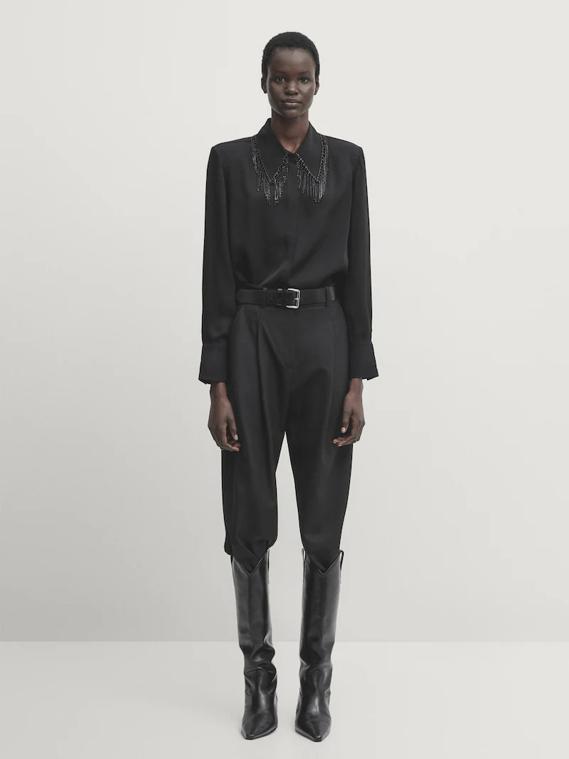 Укороченная рубашка с бахромой из бисера на воротнике - ателье Massimo Dutti, черный
Укороченная рубашка с бахромой из бисера на воротнике - ателье Massimo Dutti, черный