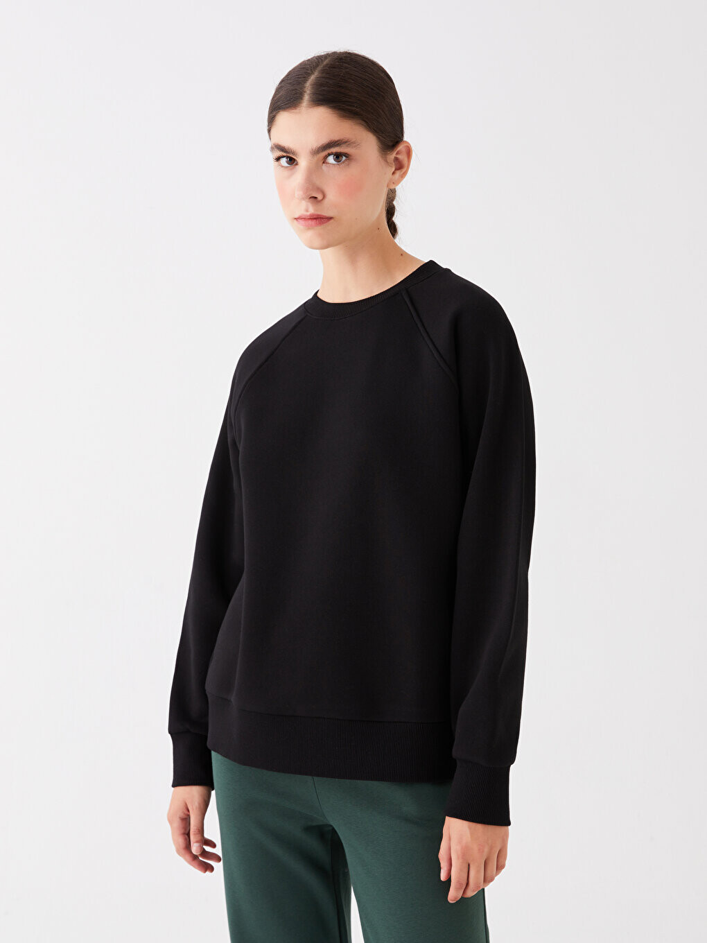 Однотонная женская толстовка с круглым вырезом и длинными рукавами LCW Casual, новый черный
Однотонная женская толстовка с круглым вырезом и длинными рукавами LCW Casual, новый черный