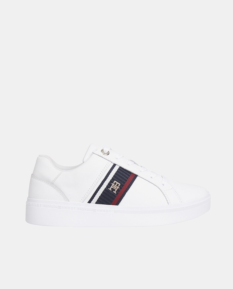 Низкие женские кроссовки в форме шлема с полосками по бокам и логотипом Tommy Hilfiger, белый
Низкие женские кроссовки в форме шлема с полосками по бокам и логотипом Tommy Hilfiger, белый