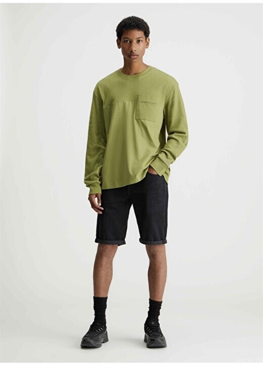Черные мужские джинсовые шорты с нормальной талией J30J3248721BY Calvin Klein Jeans, черный
Черные мужские джинсовые шорты с нормальной талией J30J3248721BY Calvin Klein Jeans, черный