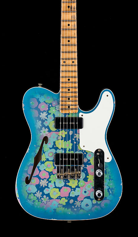 Электрогитара Fender Custom Shop Limited Edition Dual P90 Tele Relic - Blue Floral #61343
Электрогитара Fender Custom Shop Limited Edition Dual P90 Tele Relic - Blue Floral #61343