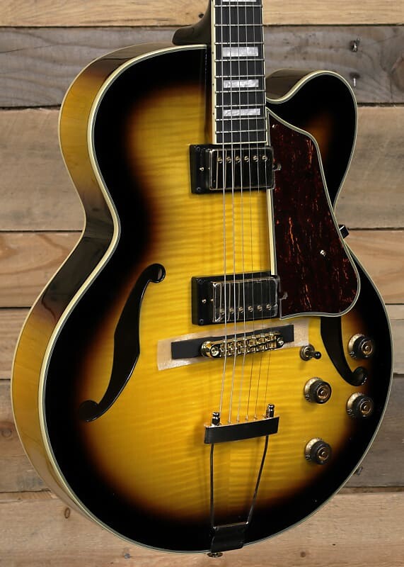 Электрогитара Ibanez AF95FM Hollowbody Electric Guitar Antique Yellow Sunburst
Электрогитара Ibanez AF95FM Hollowbody Electric Guitar Antique Yellow Sunburst