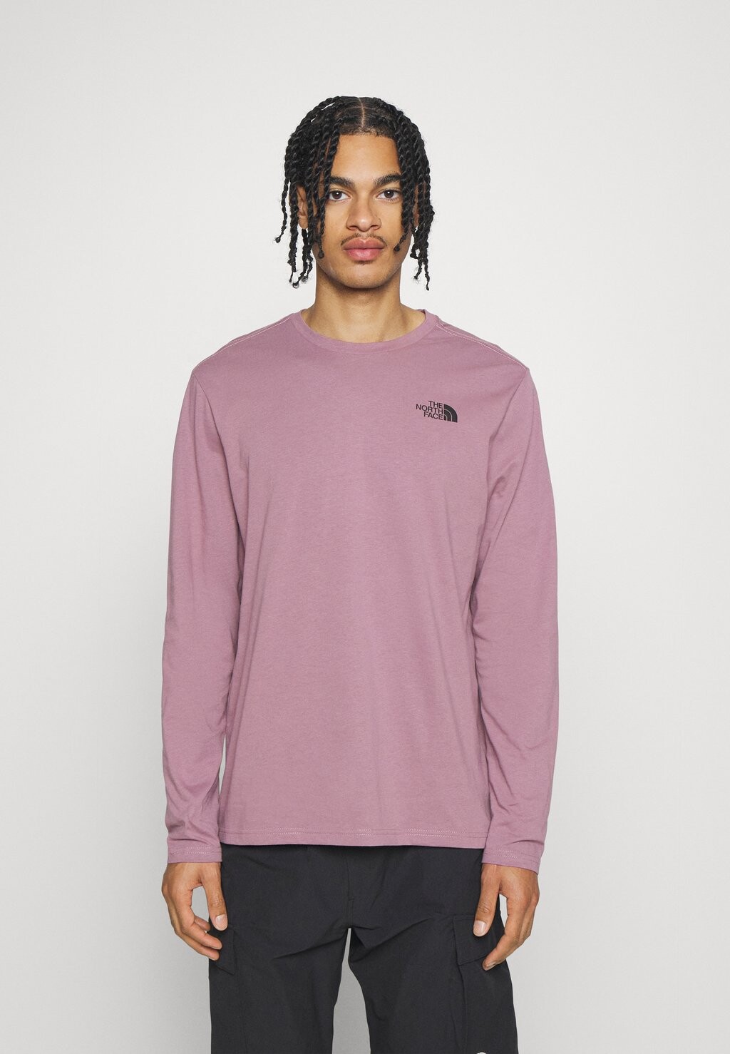 Футболка с длинным рукавом МУЖСКАЯ ФУТБОЛКА EASY TEE The North Face, палевый серый
Футболка с длинным рукавом МУЖСКАЯ ФУТБОЛКА EASY TEE The North Face, палевый серый