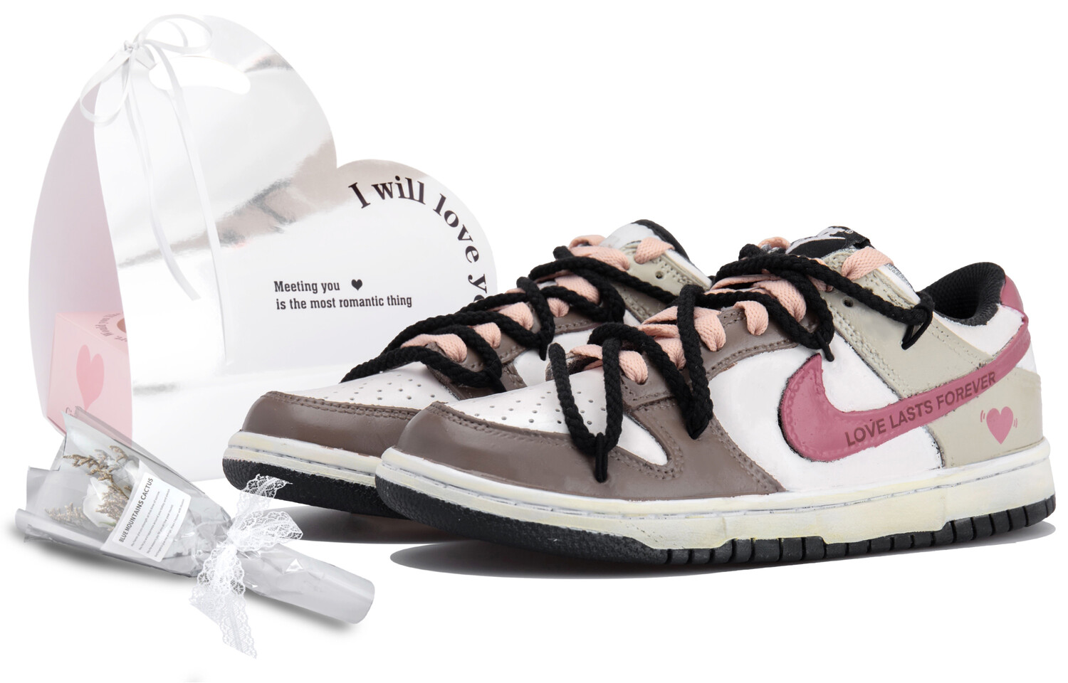 Кроссовки Nike Dunk Skateboarding Shoes Women's Low-top White Brown Pink, белый
Кроссовки Nike Dunk Skateboarding Shoes Women's Low-top White Brown Pink, белый