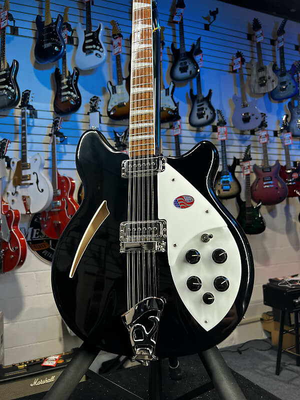 Электрогитара 2023 Rickenbacker 360/12 12-String 360 Electric, Jetglo w/ OHSCase and Free Ship 756
Электрогитара 2023 Rickenbacker 360/12 12-String 360 Electric, Jetglo w/ OHSCase and Free Ship 756