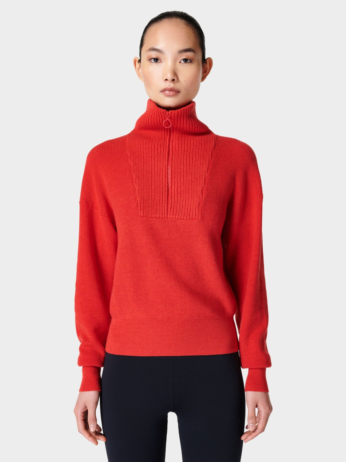 Sweaty Betty Современный фактурный вязаный свитер с полумолнией, красный тюльпан
Sweaty Betty Современный фактурный вязаный свитер с полумолнией, красный тюльпан