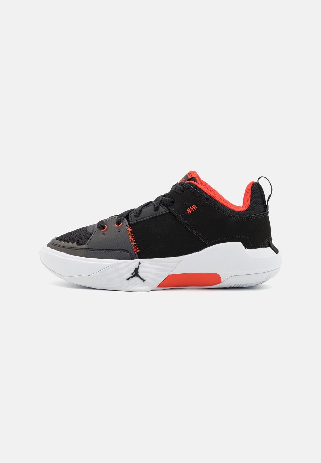 Баскетбольные кроссовки Jordan One Take 5 Unisex Jordan, цвет black/habanero red/white/anthracite
Баскетбольные кроссовки Jordan One Take 5 Unisex Jordan, цвет black/habanero red/white/anthracite