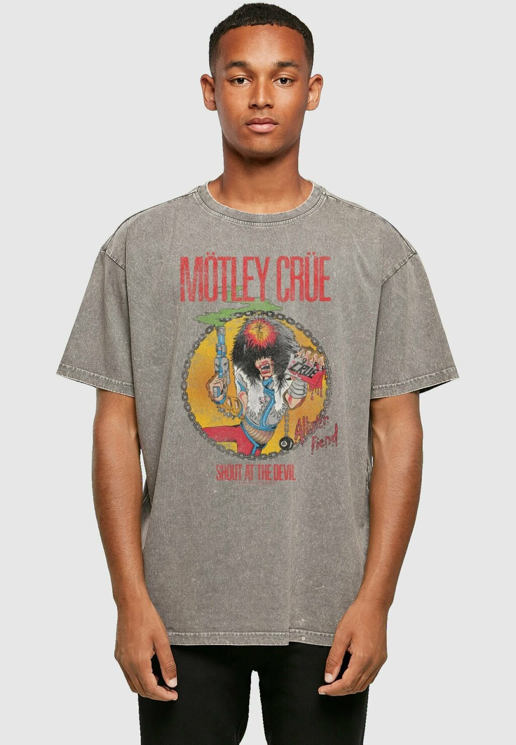 ФУТБОЛКА ALLISTER FIEND SATD Acid WASHED HEAVY OVERSIZE MOTLEY CRUE Merchcode, цвет asphalt
ФУТБОЛКА ALLISTER FIEND SATD Acid WASHED HEAVY OVERSIZE MOTLEY CRUE Merchcode, цвет asphalt