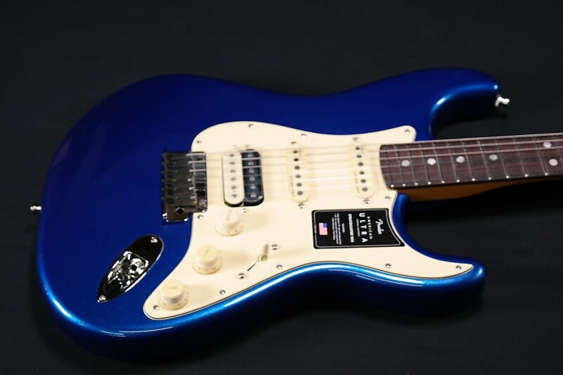 Электрогитара Fender American Ultra Stratocaster HSS - Rosewood Fingerboard - Cobra Blue 377
Электрогитара Fender American Ultra Stratocaster HSS - Rosewood Fingerboard - Cobra Blue 377