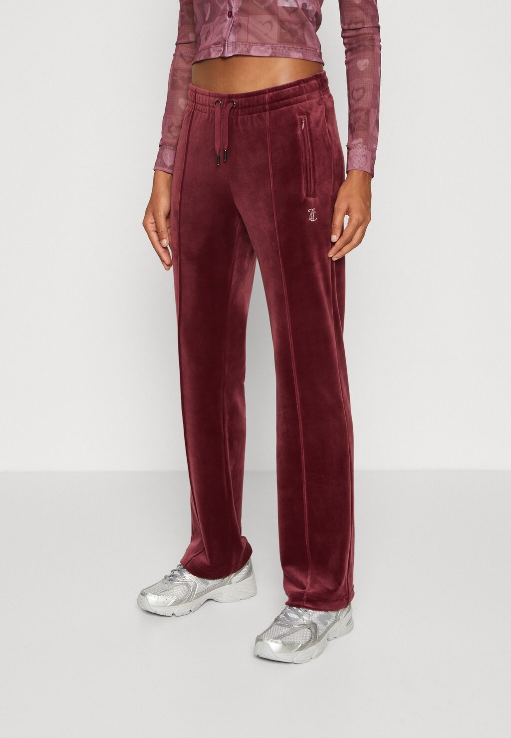 Спортивные брюки TINA TRACK PANTS AND DIAMANTE BRANDING Juicy Couture, желтовато-коричневый портвейн
Спортивные брюки TINA TRACK PANTS AND DIAMANTE BRANDING Juicy Couture, желтовато-коричневый портвейн
