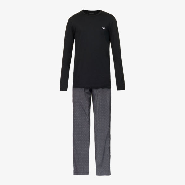 Хлопковый пижамный комплект с фирменным принтом Emporio Armani, цвет microdisnero/perla
Хлопковый пижамный комплект с фирменным принтом Emporio Armani, цвет microdisnero/perla