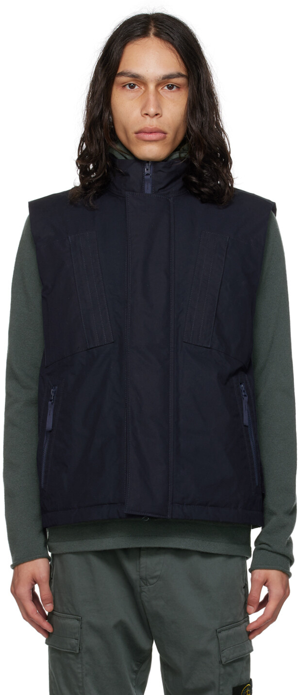 Темно-синий пуховый жилет Ghost Темно-синий Код поставщика: 7915G08F1 Stone Island
Темно-синий пуховый жилет Ghost Темно-синий Код поставщика: 7915G08F1 Stone Island