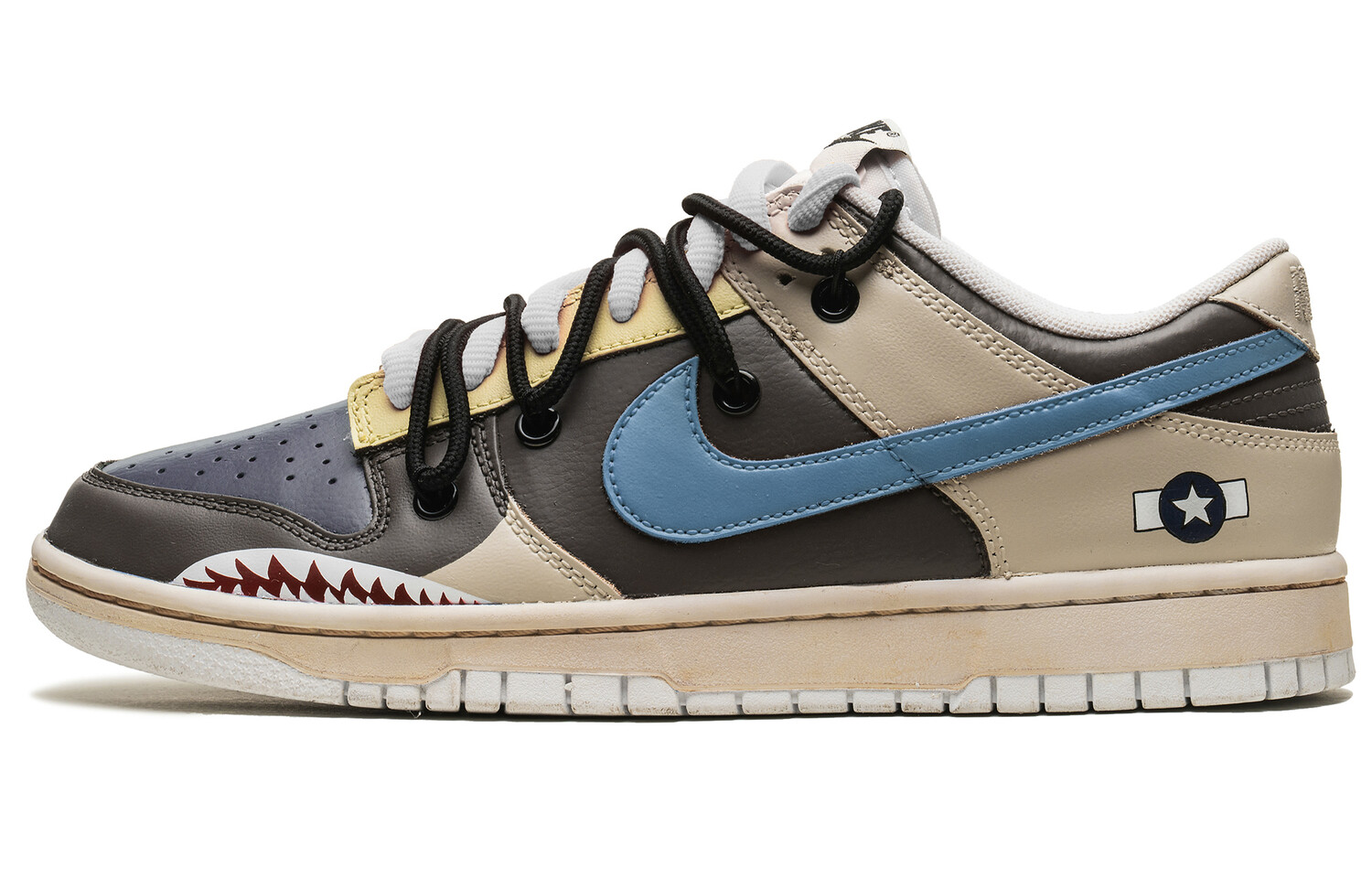 Кроссовки Nike Dunk Skateboarding Shoes Men Low-top Brown/black/blue, черный/коричневый/синий
Кроссовки Nike Dunk Skateboarding Shoes Men Low-top Brown/black/blue, черный/коричневый/синий