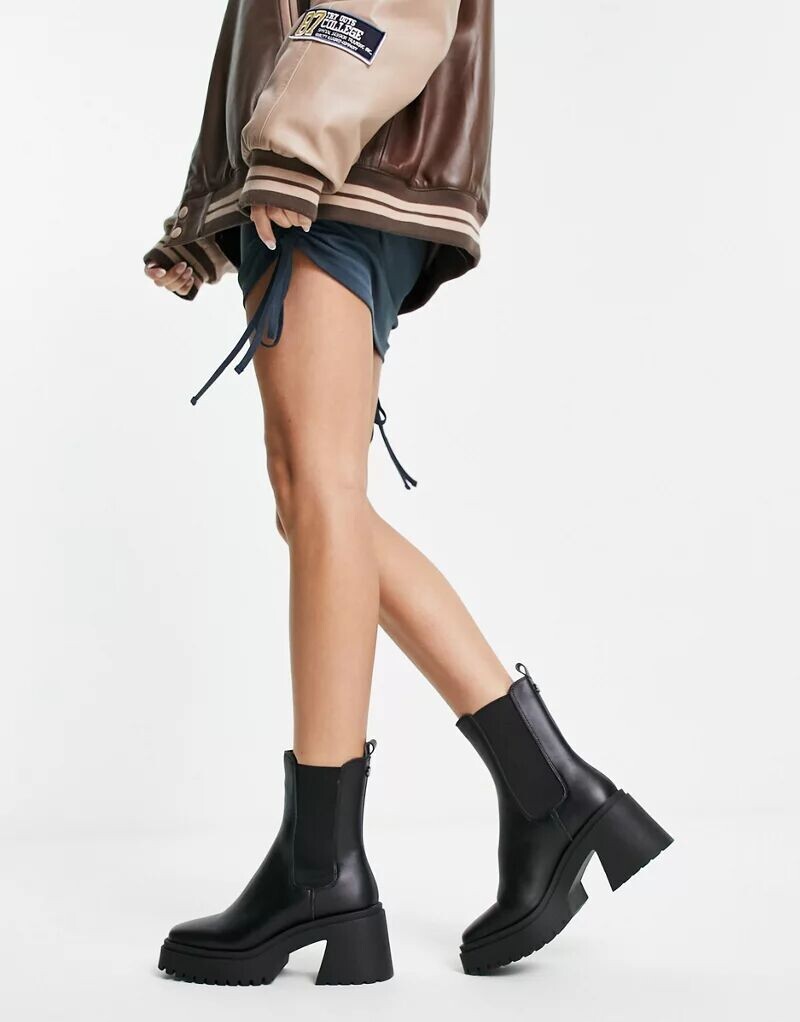 Черные ботинки на каблуке с эластичными боковыми вставками Steve Madden Parkway, Серый
Черные ботинки на каблуке с эластичными боковыми вставками Steve Madden Parkway, Серый