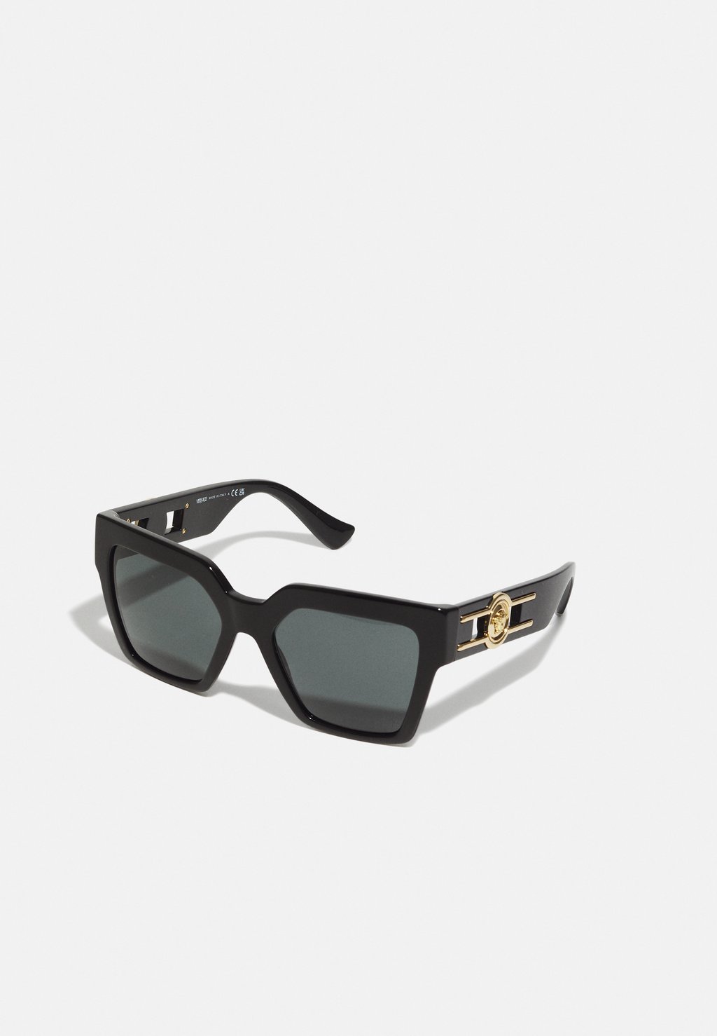 

Солнцезащитные очки Versace, цвет black