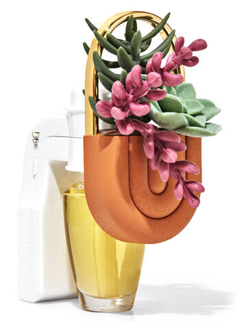 Ароматический диффузор Botanical Bliss Wallflowers Scent Control, Bath and Body Works
Ароматический диффузор Botanical Bliss Wallflowers Scent Control, Bath and Body Works
